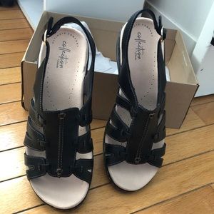 Black sandal wedges